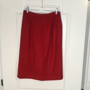 Cross Country Fashions Ladies Lined  Wool Skirt Red Size 12